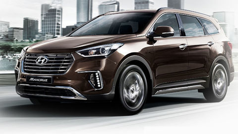 Hyundai Grand Santa Fe opeknel a má tuhšiu karosériu