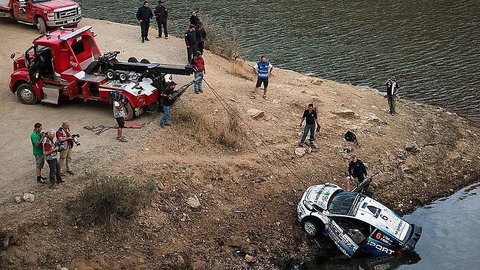 Ako vysušiť zaplavené auto za jednu noc