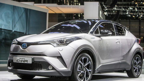 Sériovú Toyotu C-HR len tak neprehliadnete