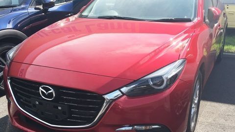 Mazda dopriala Trojke decentný facelift