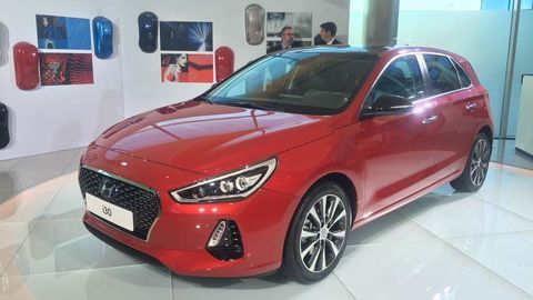 Nový Hyundai i30 je odhalený. Ide v šľapajách Golfa