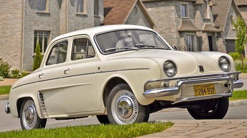 Thumb 2 1964 renault dauphine 01