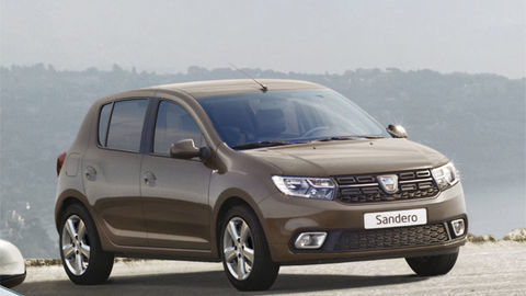 Dacia dopriala dvojičkám Logan/Sandero diódy a kvalitnejší interiér