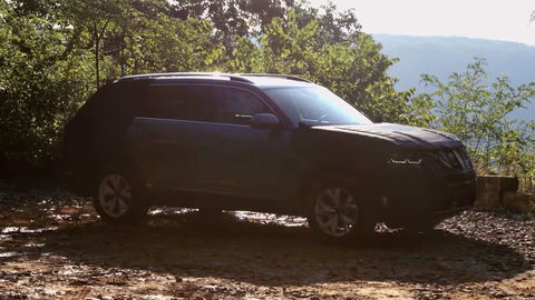 Veľký Volkswagen Atlas tesne pred premiérou