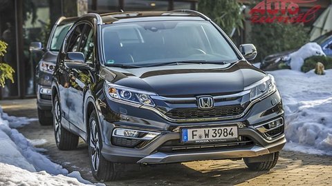 Honda CR-V aj s dvoma turbami