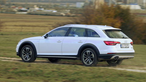 Motoring: Nový Volkswagen Golf, test Audi A4 Allroad a BMW M140i