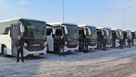 Všestranné autobusy Scania Interlink