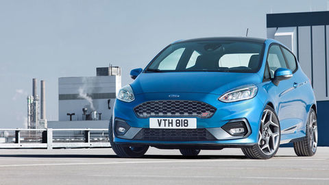 Ford Fiesta ST má výkon 200 koní. Jazdí na tri aj dva valce