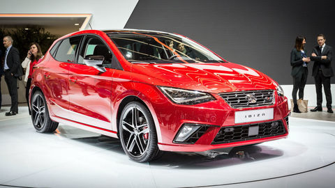 Nový SEAT Ibiza je revolučný, priestorom dobieha väčšie autá