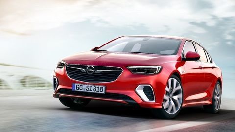 Športový Opel opäť spoznáte podľa skratky GSi. Prvá je Insignia