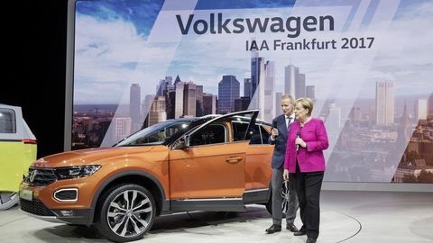 Autosalón IAA otvorila Angela Merkelová  