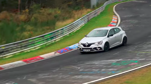 Renault Mégane RS prichytený na Nürburgringu, bude nový rekord?