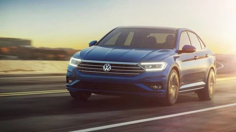 Volkswagen Jetta má zaujímavejší dizajn a osemstupňovú prevodovku