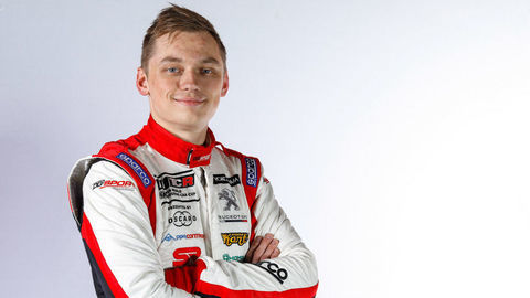 Maťo Homola a jeho Peugeot 308 TCR v prvej desiatke