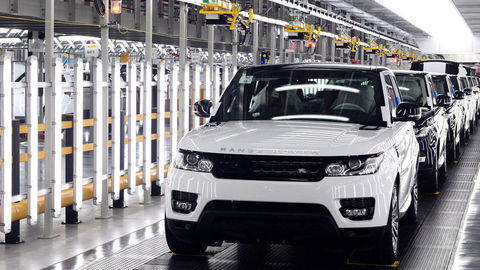 Jaguar Land Rover zriadi operačné stredisko v Maďarsku