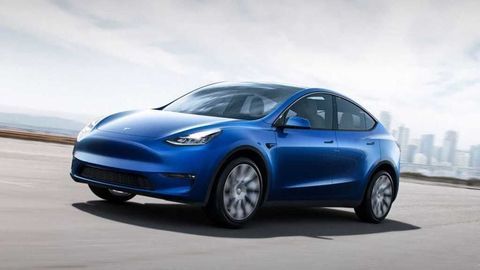 Tesla odhalila kompaktný crossover, Model Y