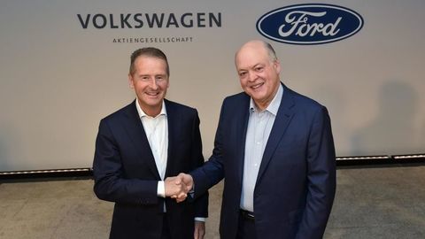 Ford a Volkswagen prehĺbia kooperáciu 