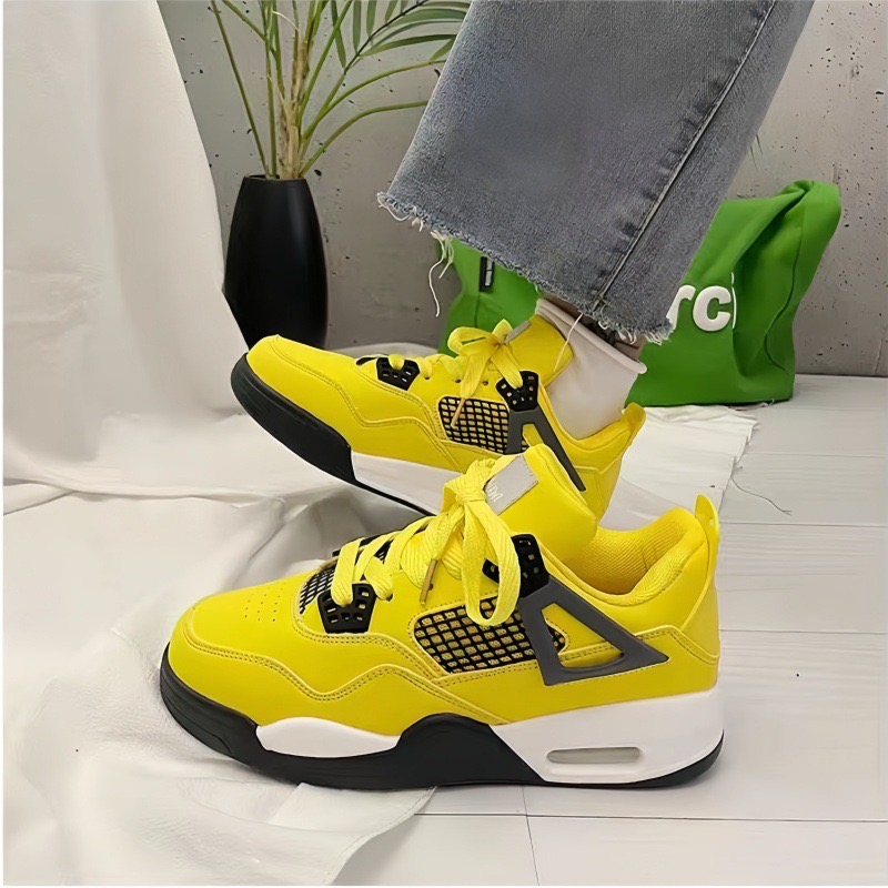 Fashion J4 Sneaker