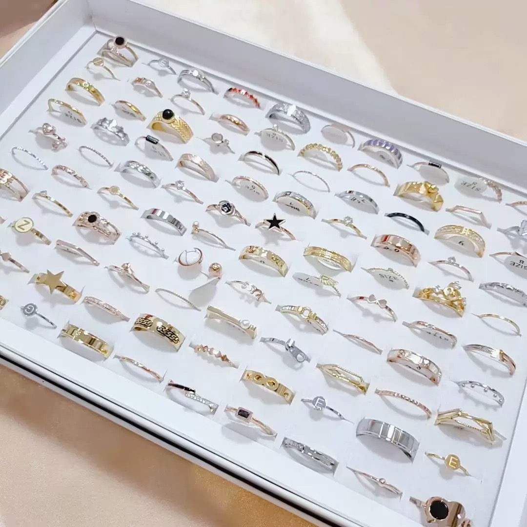 Ladies Ring