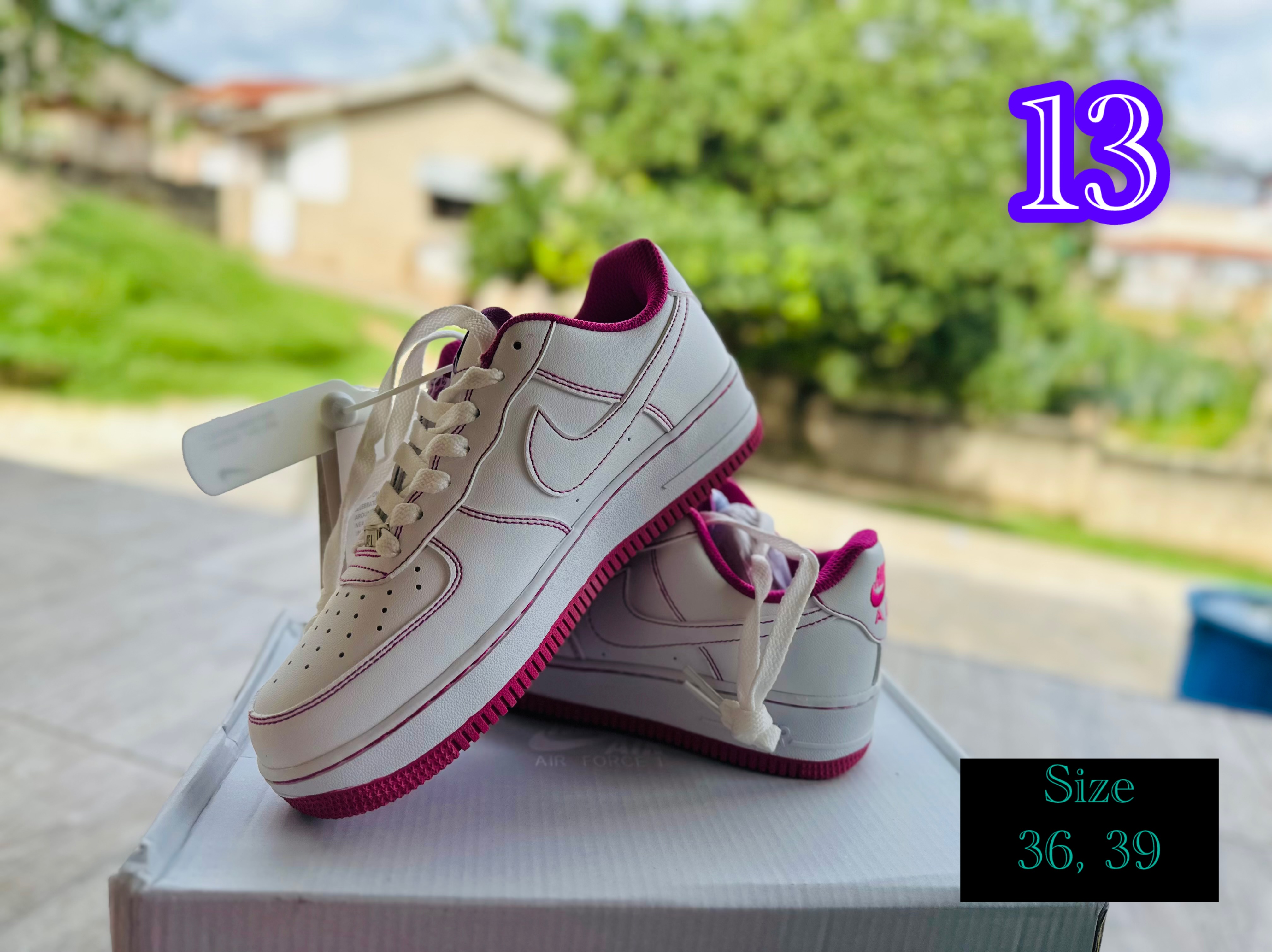 Nike Sneakers