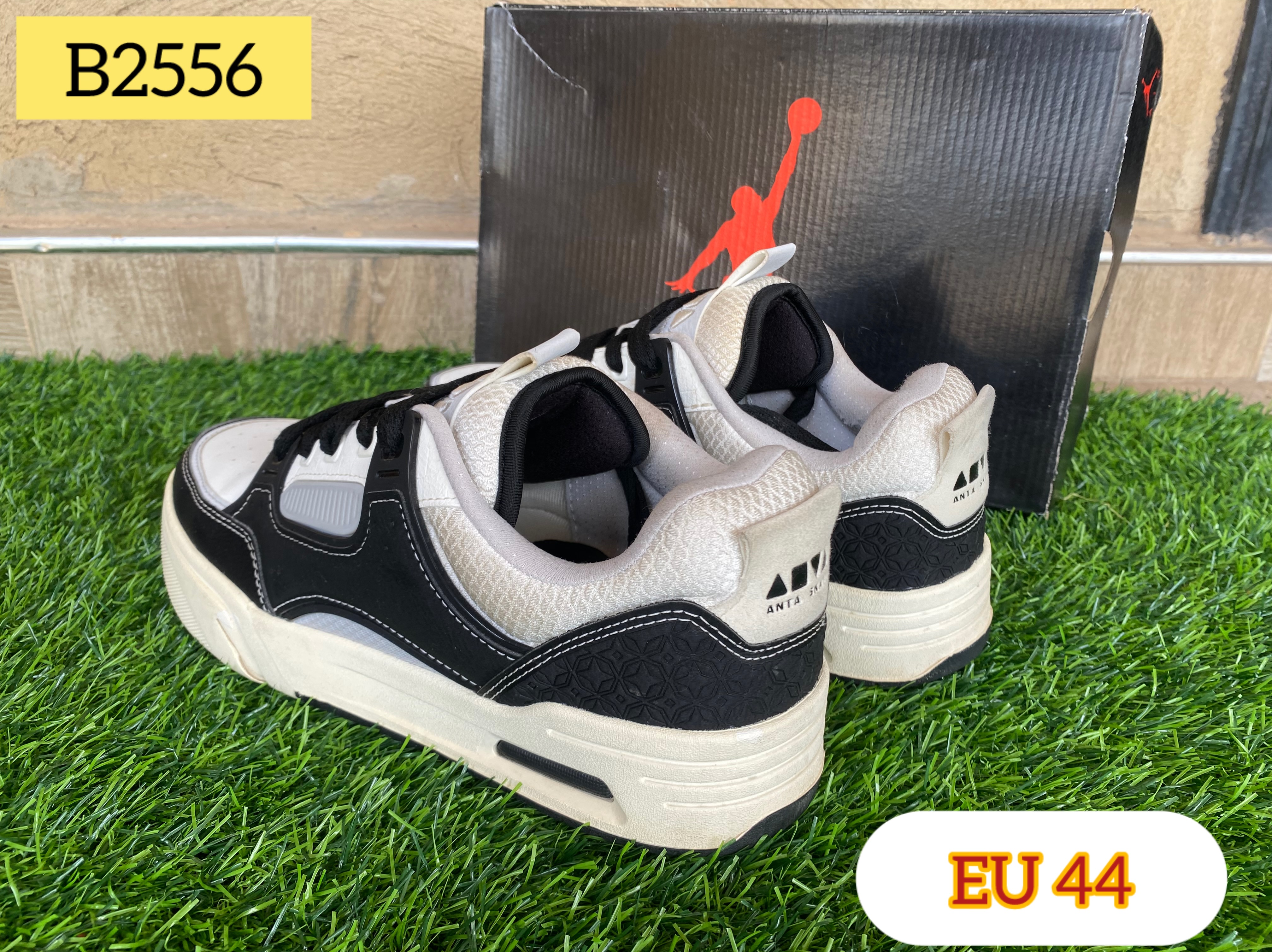 Men Sneakers