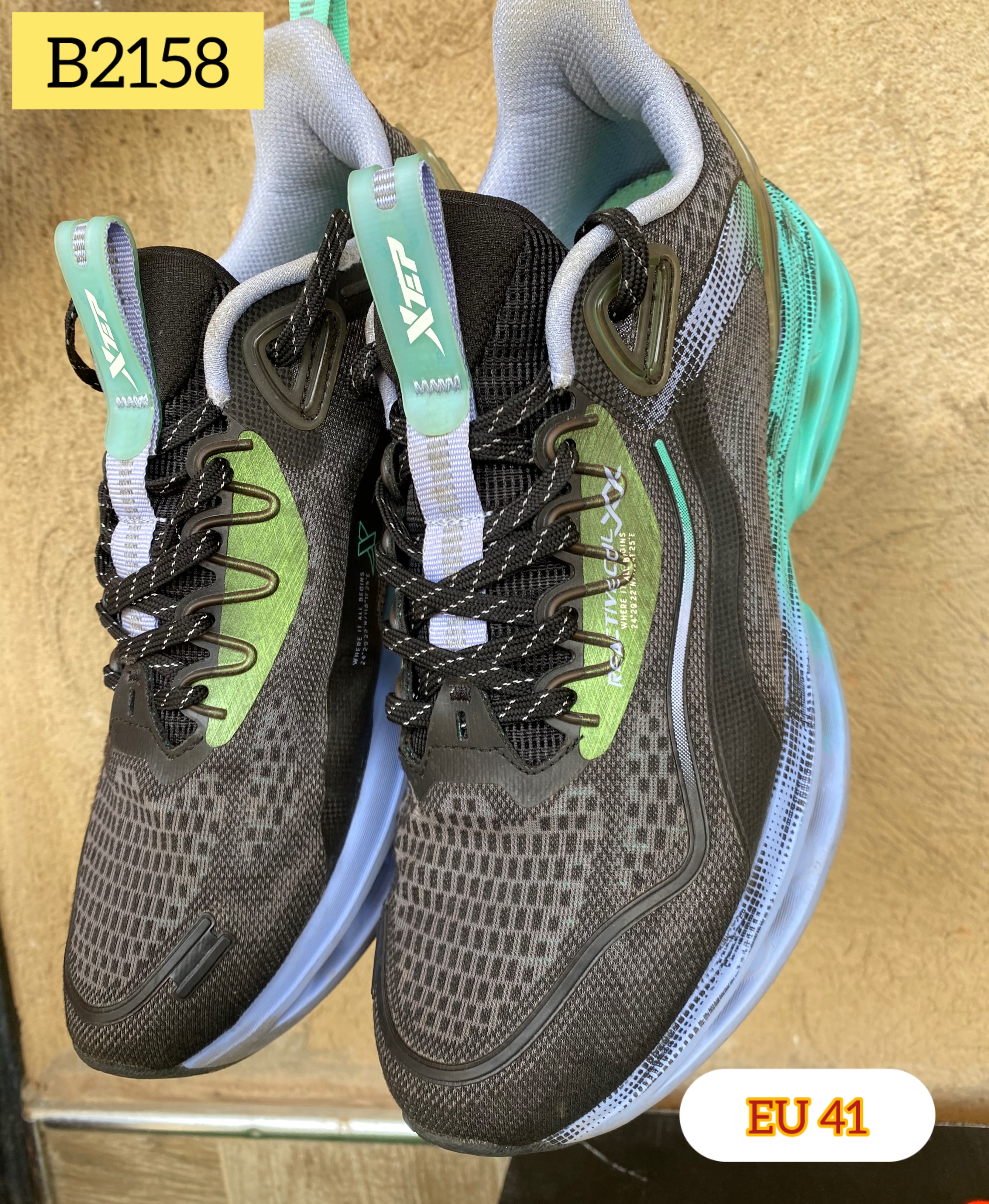 Men Sneakers