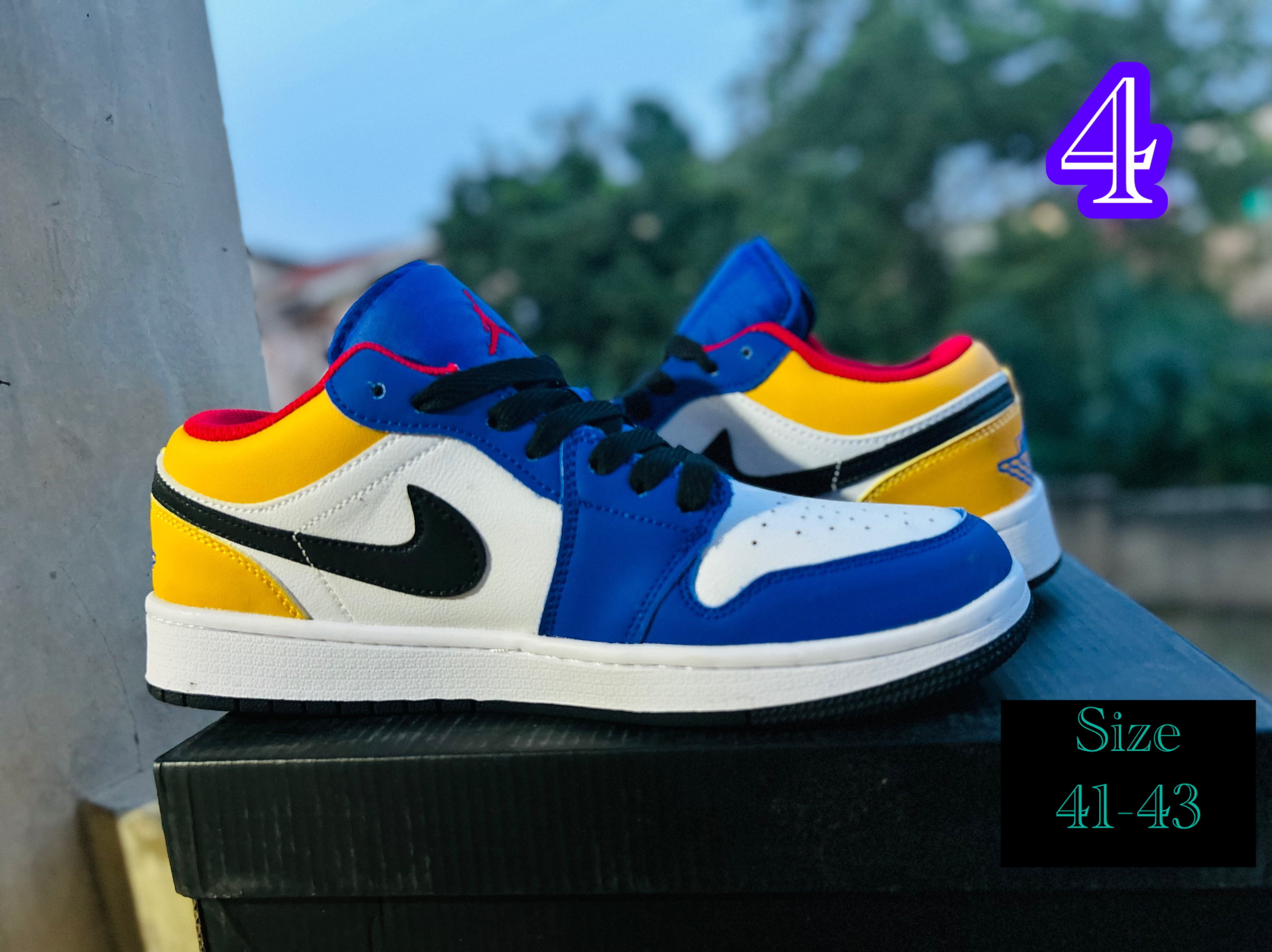 Nike Sneakers