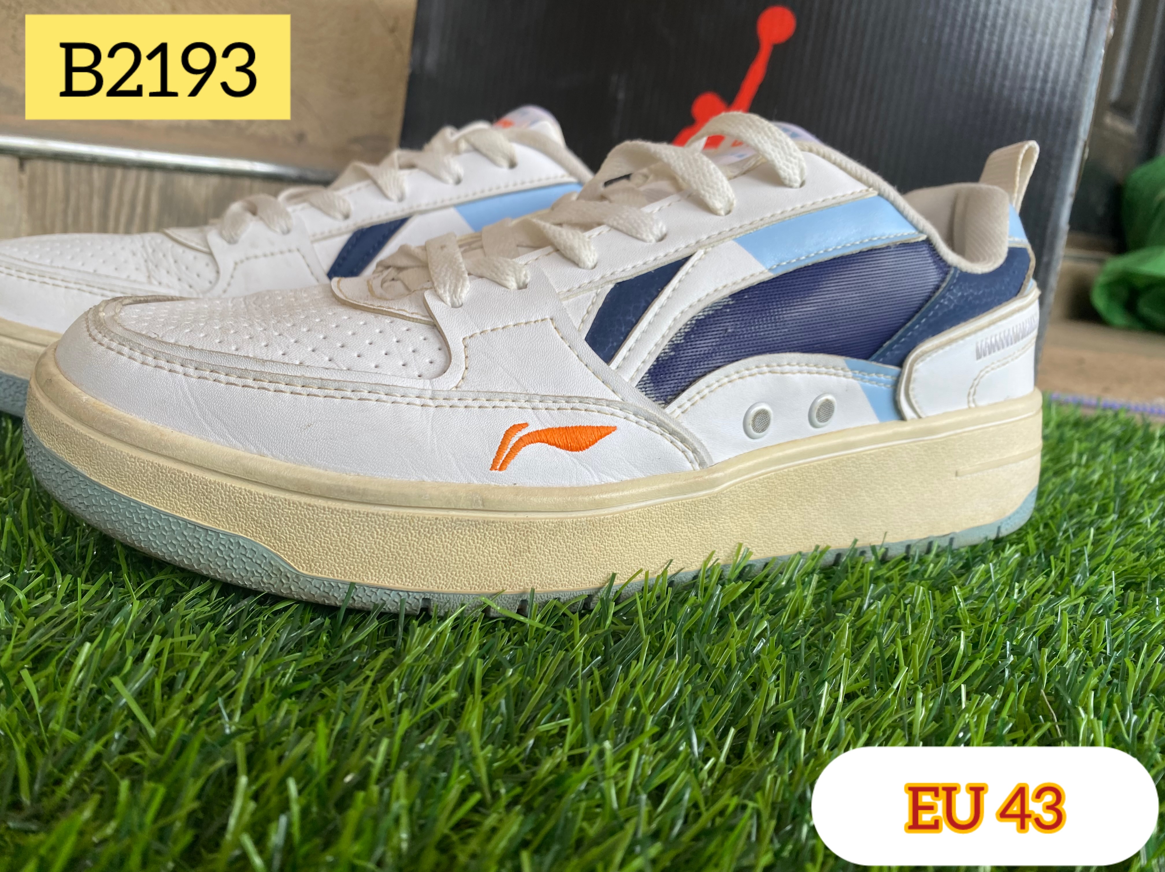 Men Sneakers