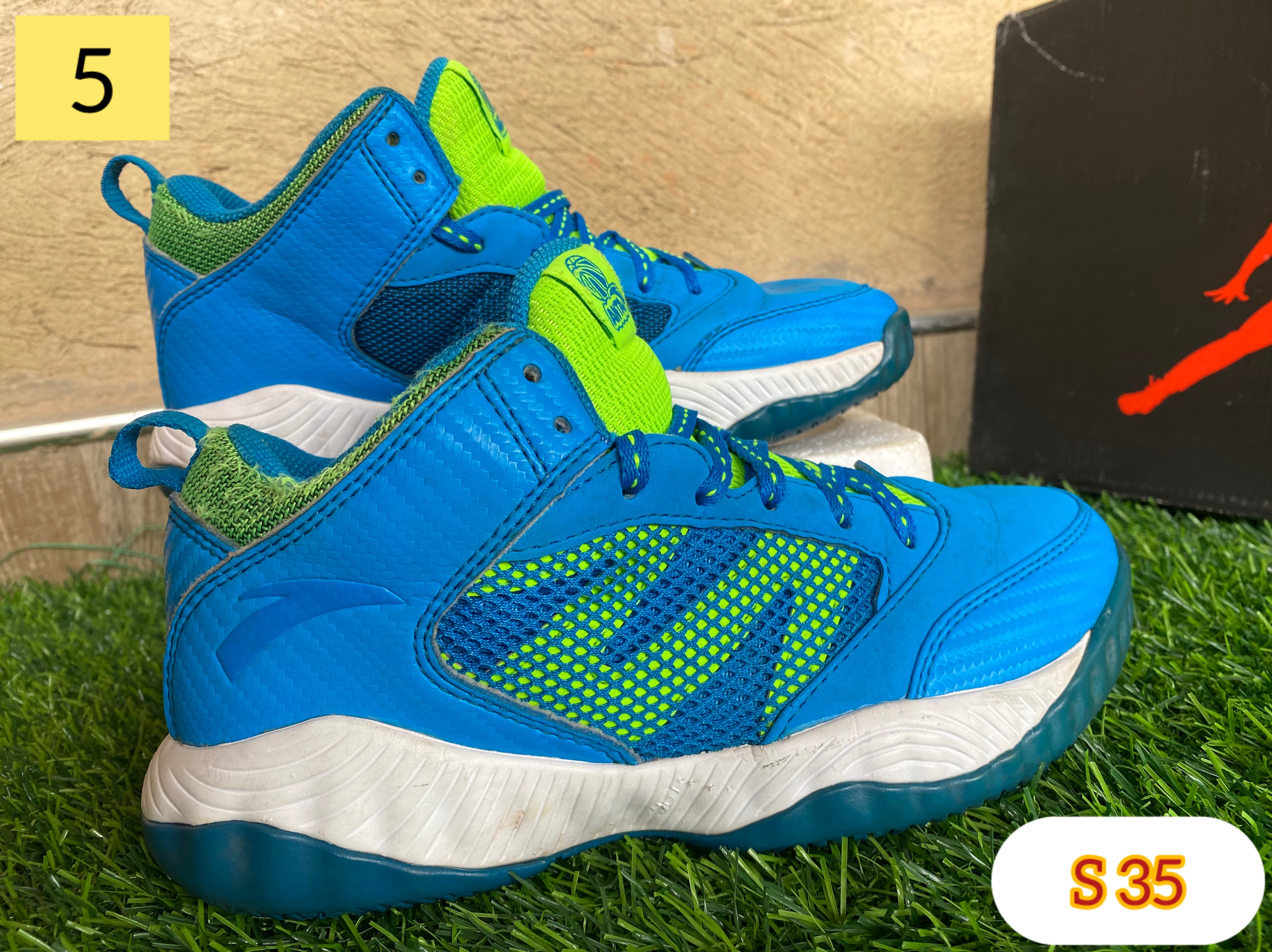 Kidz Dream Sneakers