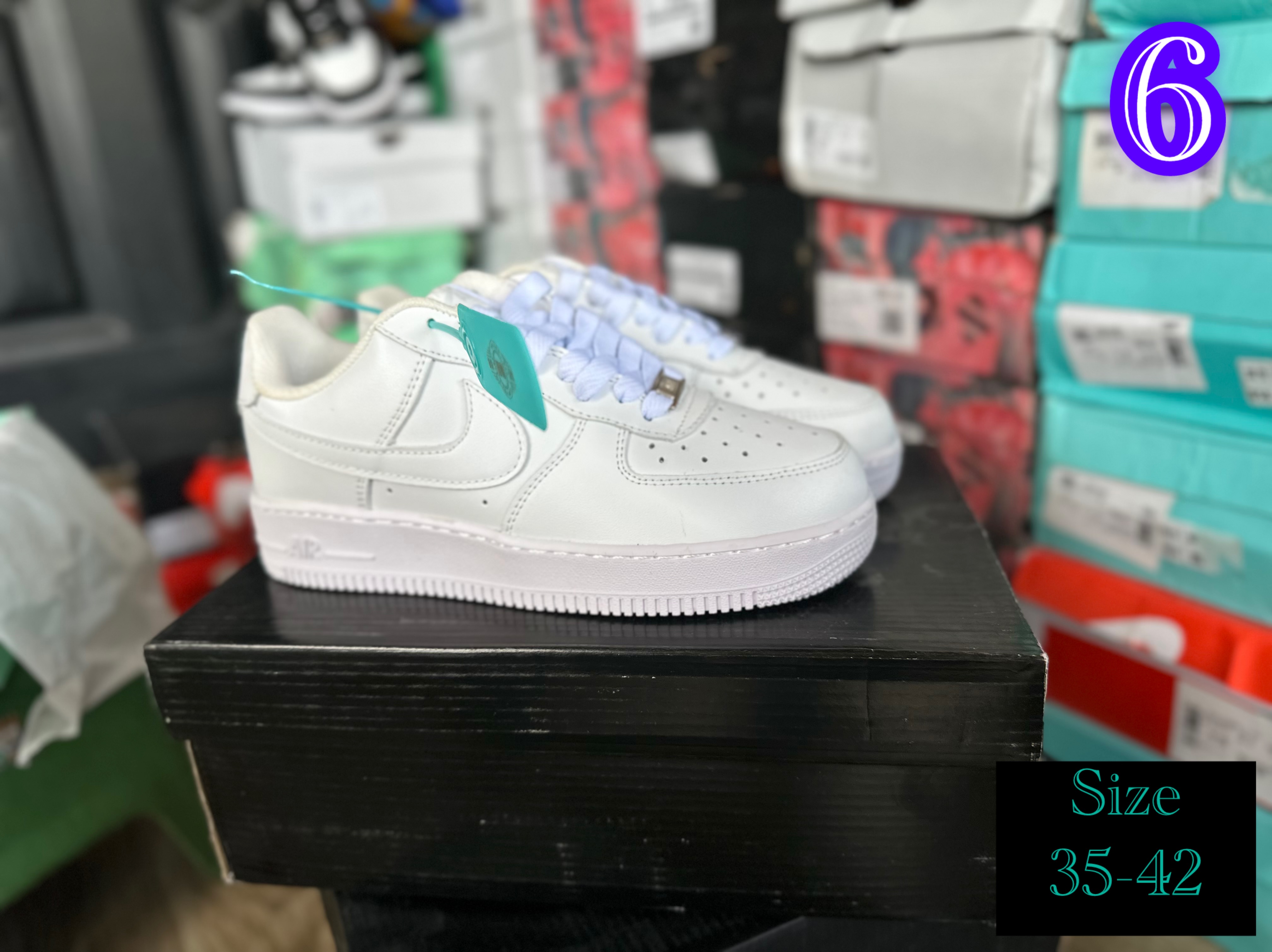 Nike Sneakers
