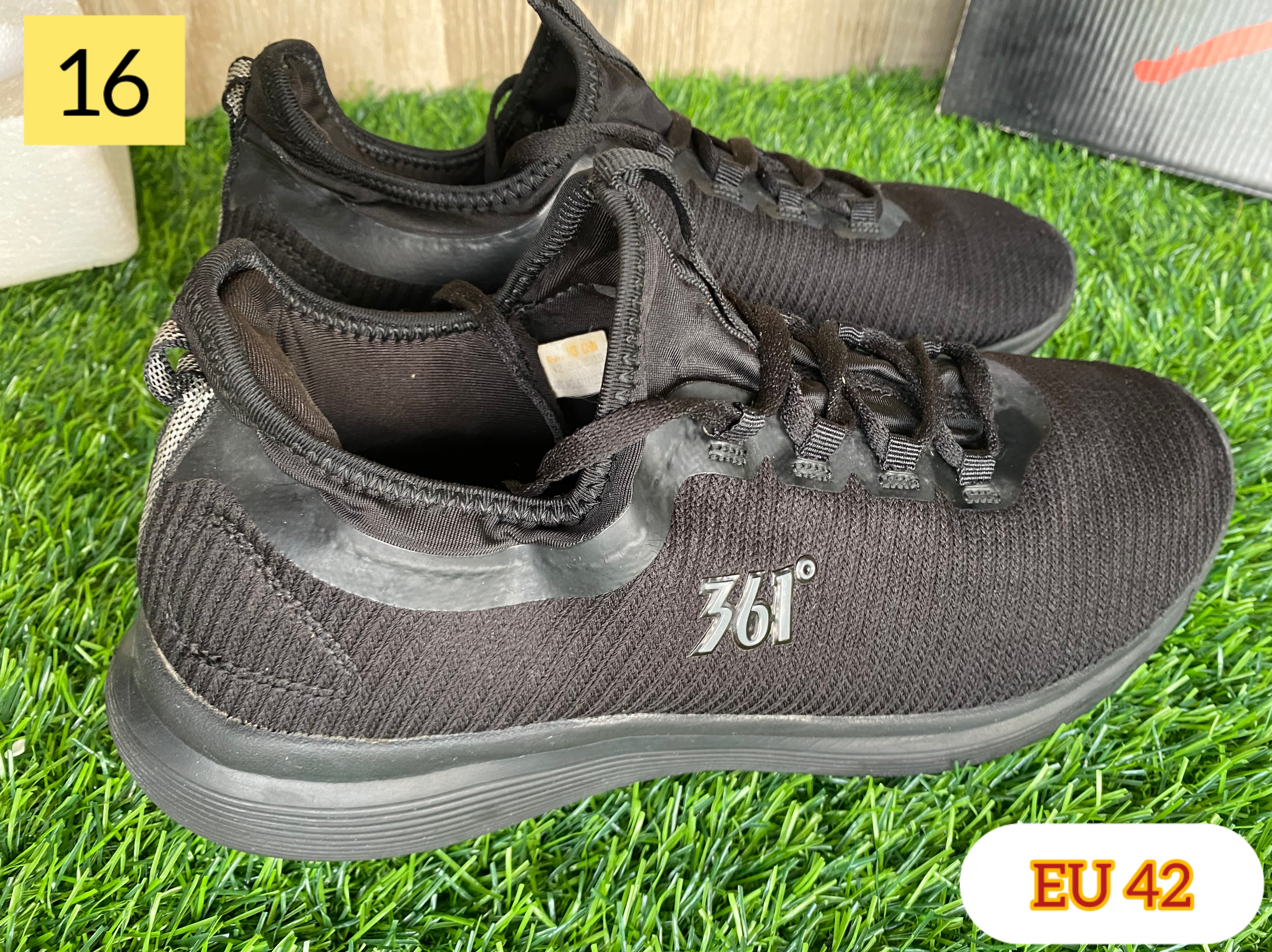 Men Sneakers