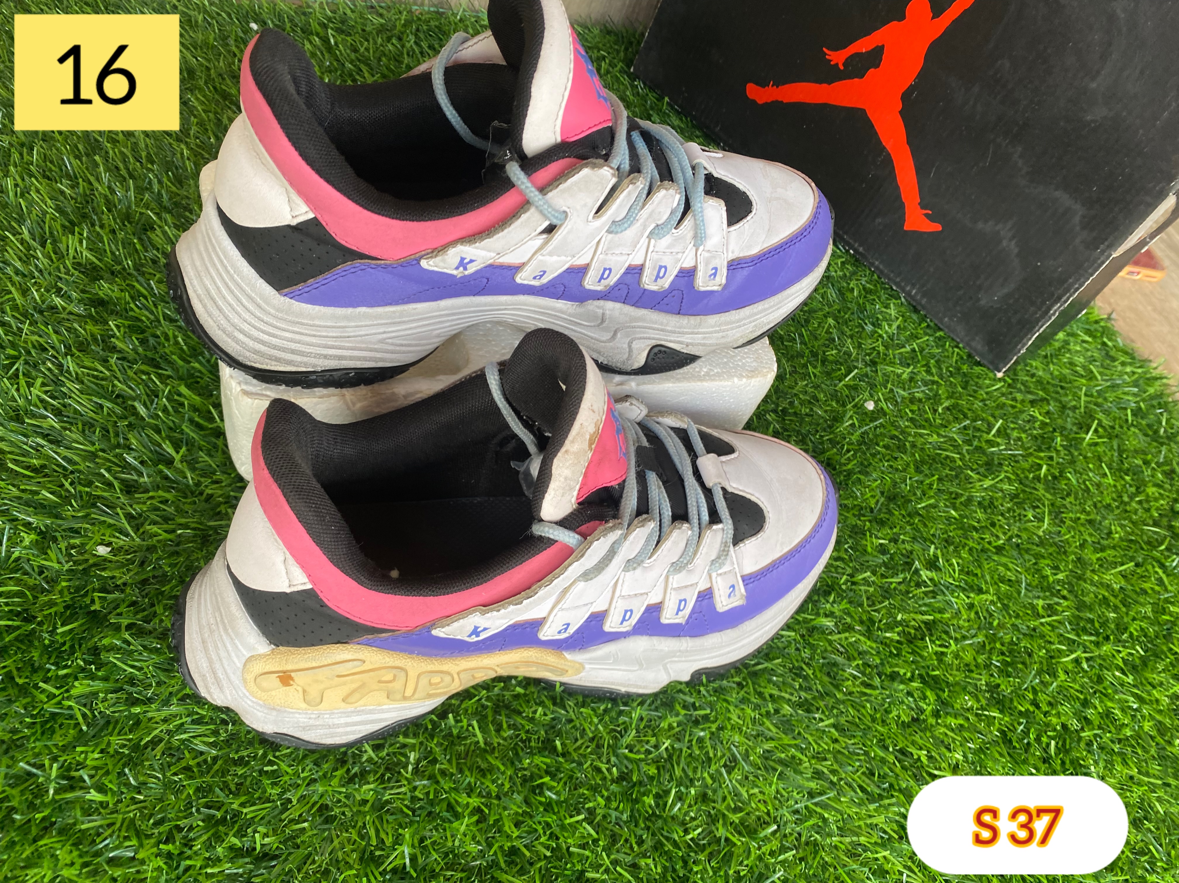 Cool Sneakers