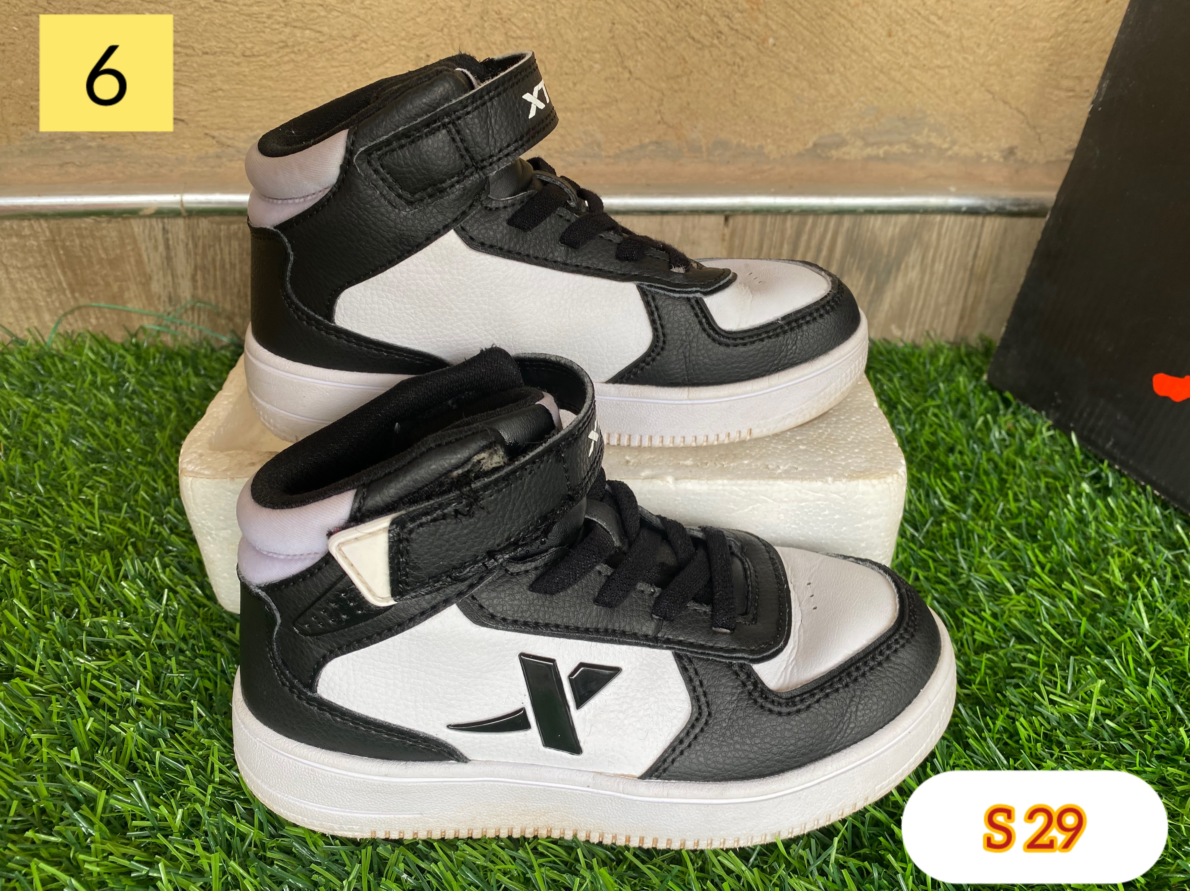 Kidz Dream Sneakers