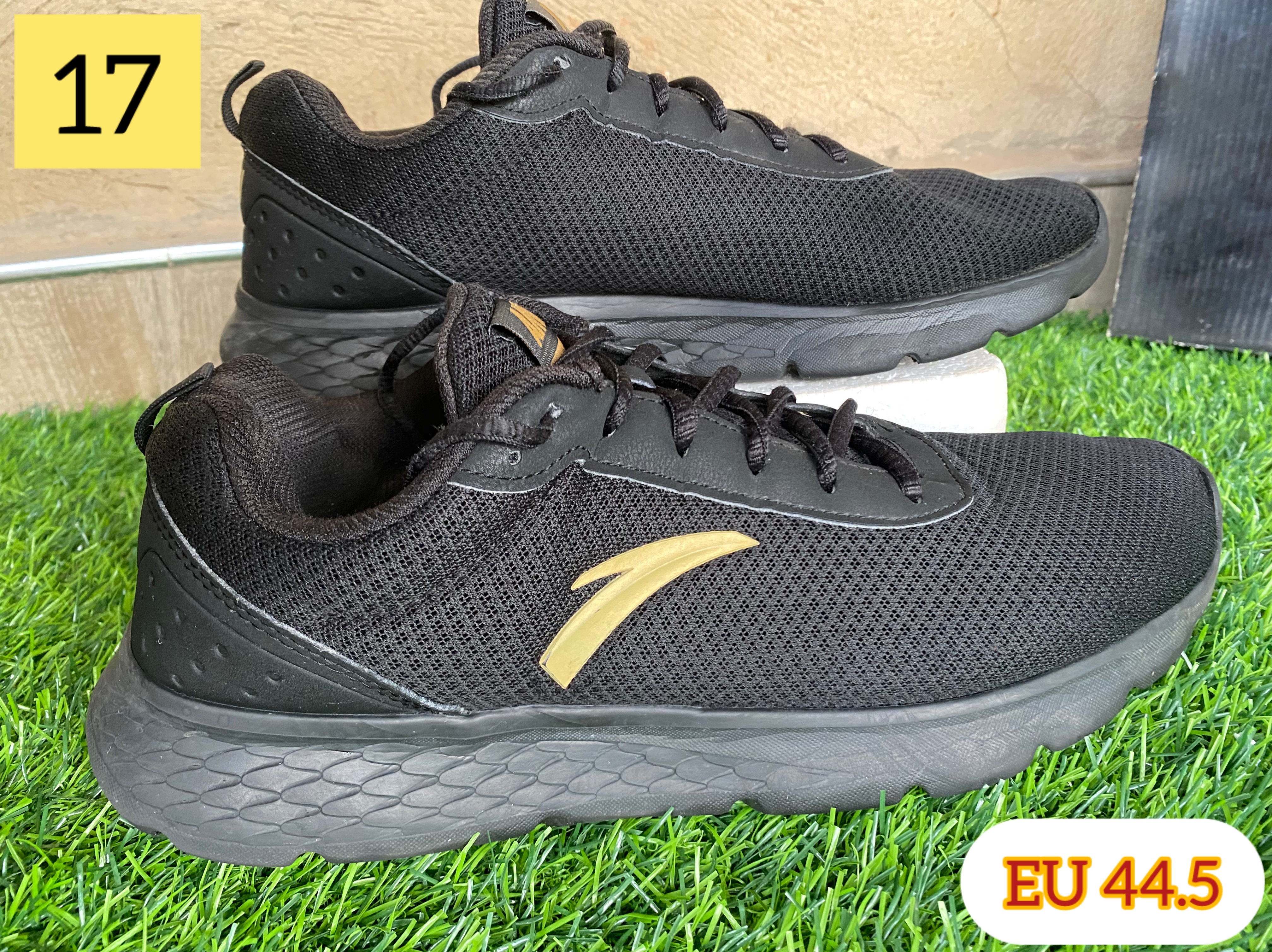 Men Sneakers