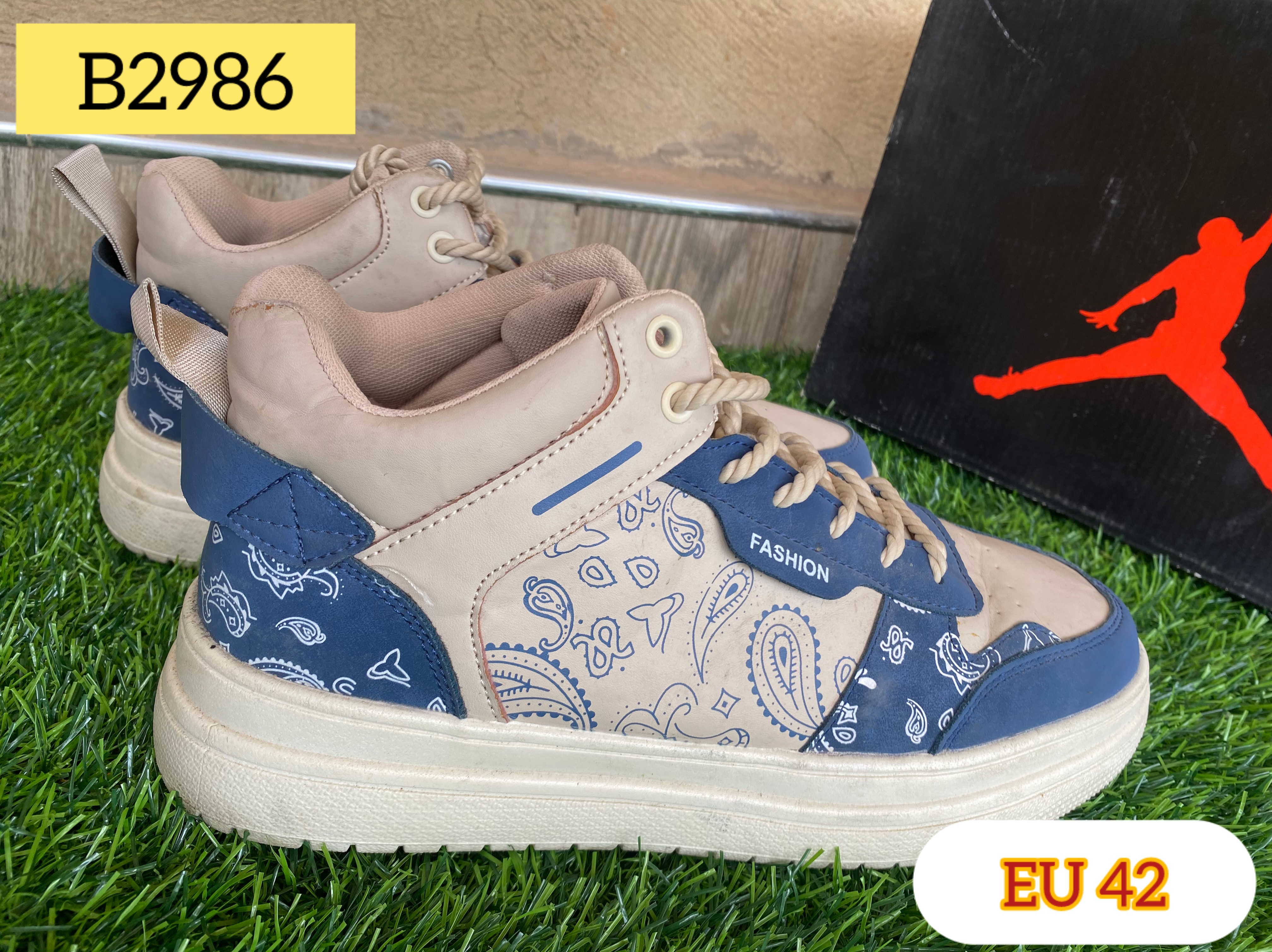 Men Sneakers