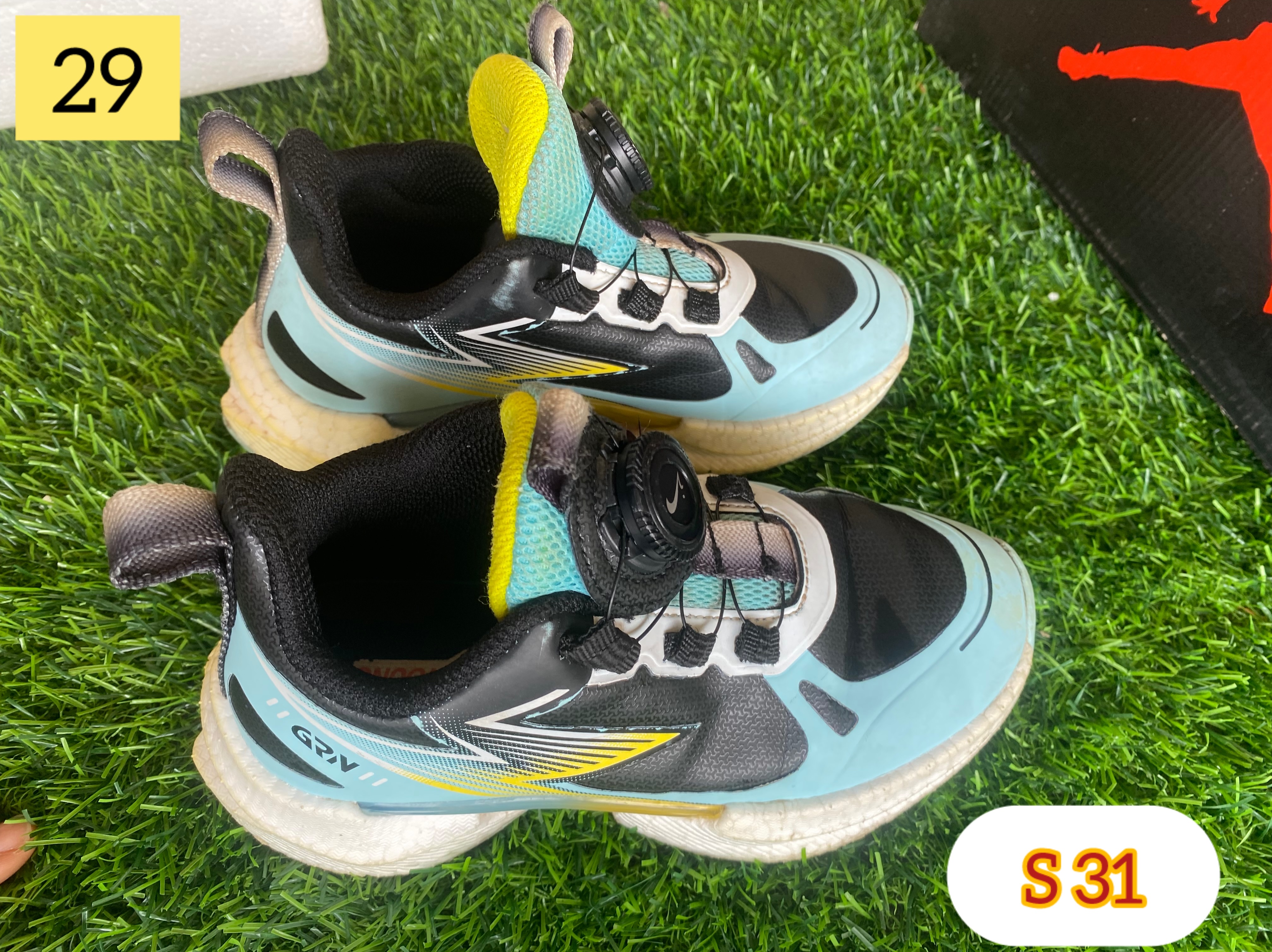 Kidz Dream Sneakers