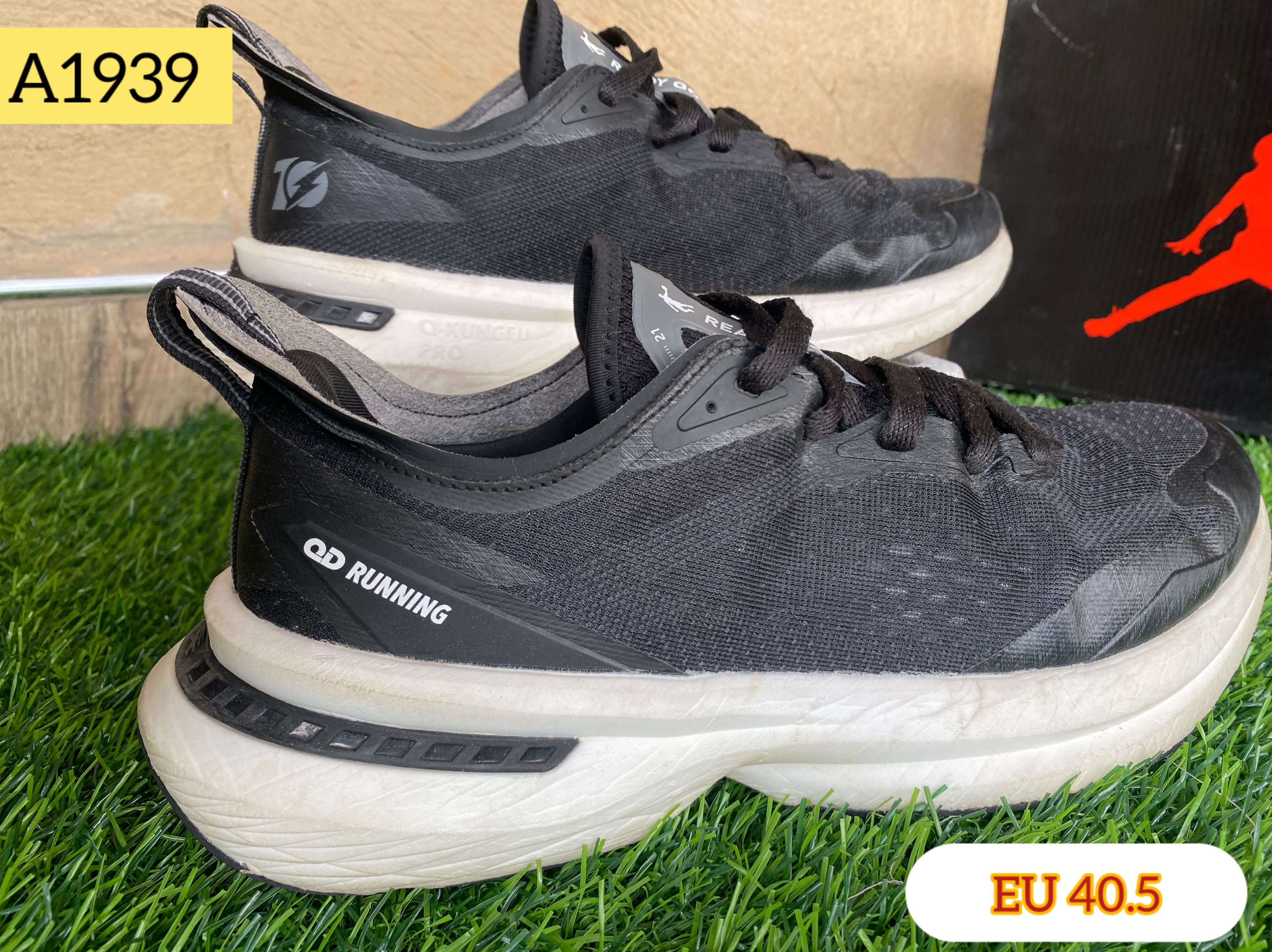 Men Sneakers