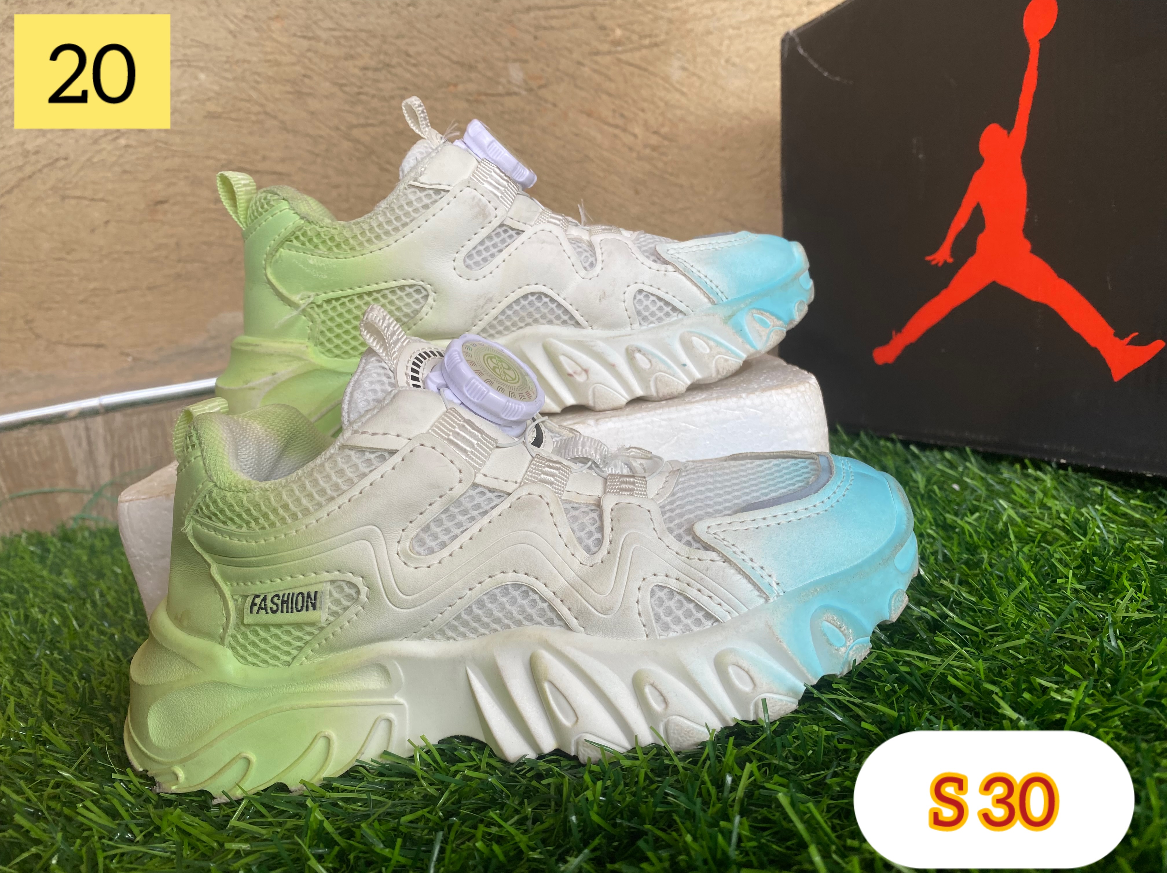 Kidz Dream Sneakers