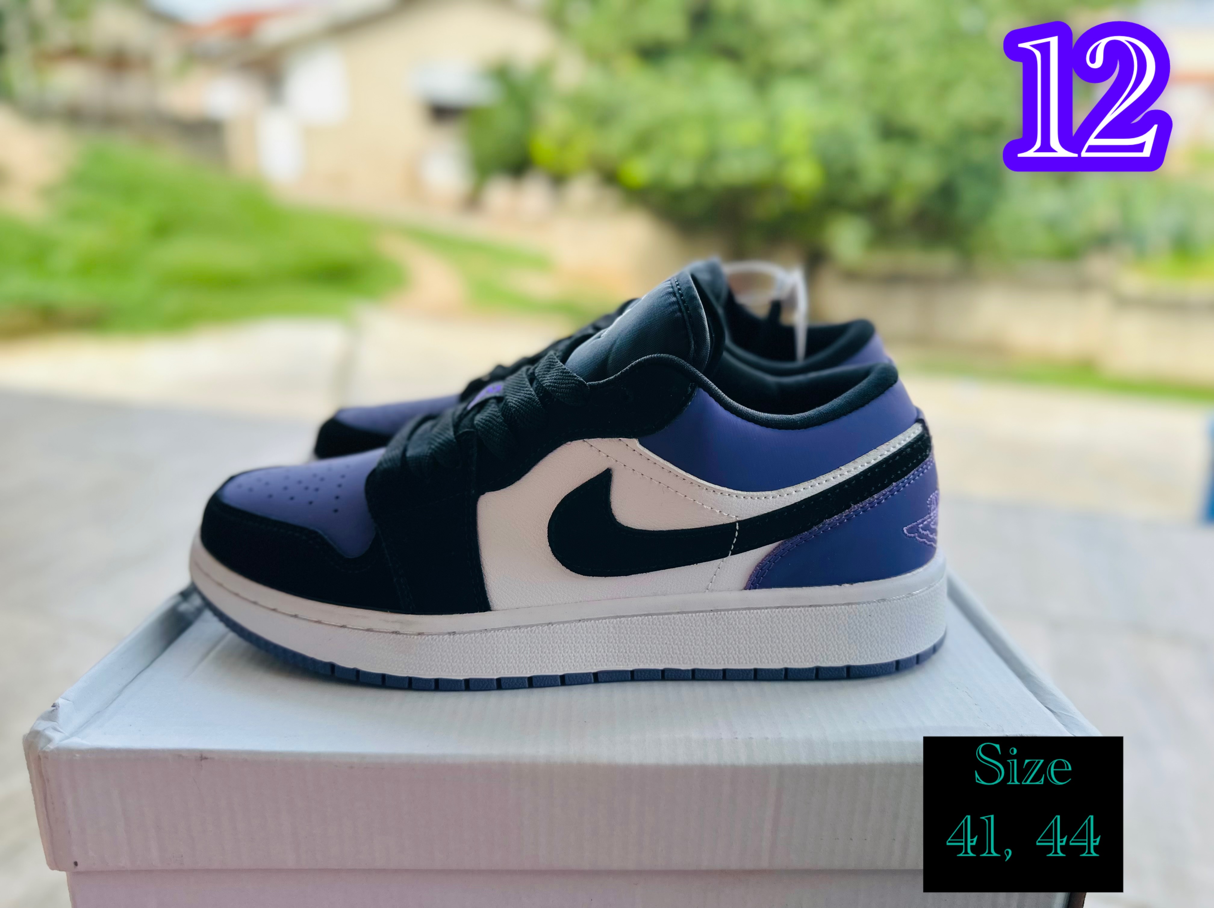 Nike Sneakers