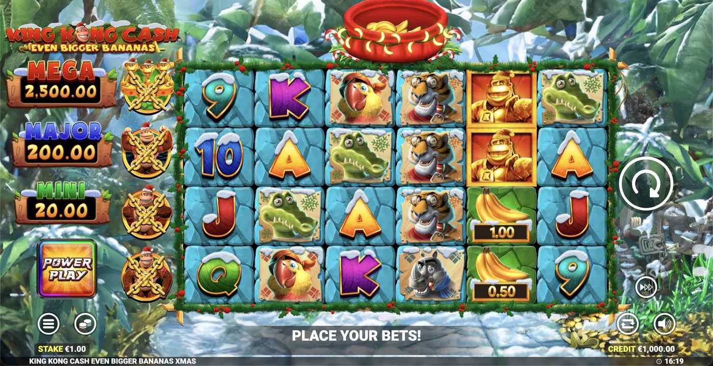 King Kong Cash Even Bigger Bananas Christmas: image of main menu