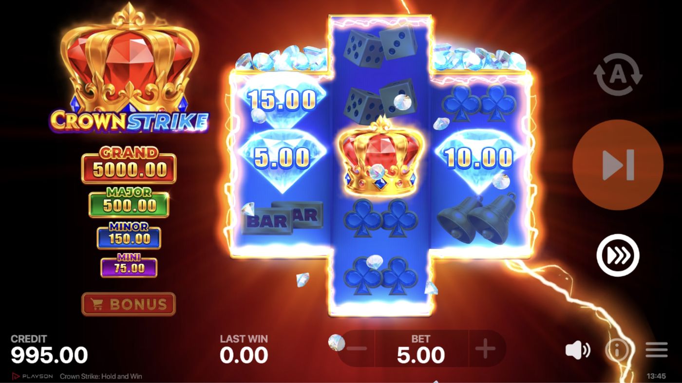 Crown Strike: Hold and Win: image of winning