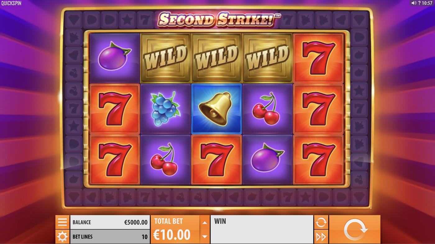 Second Strike: image of main menu