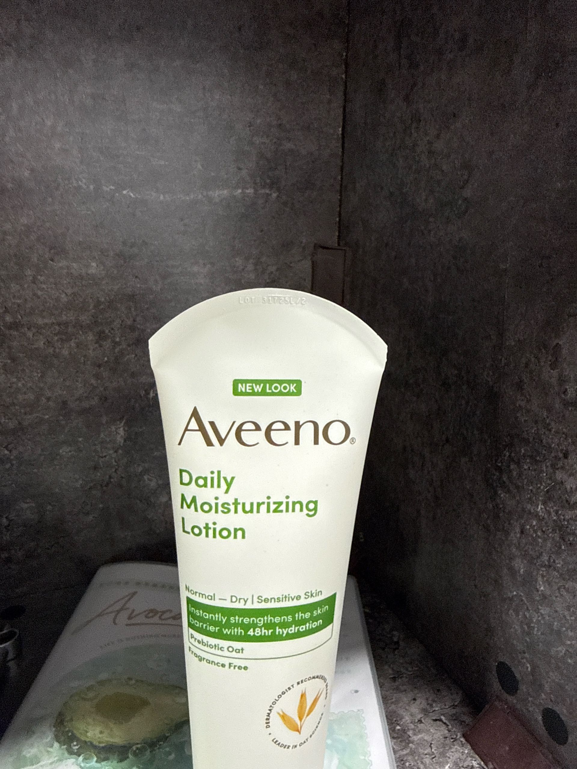 Aveeno Daily Lotion 227g