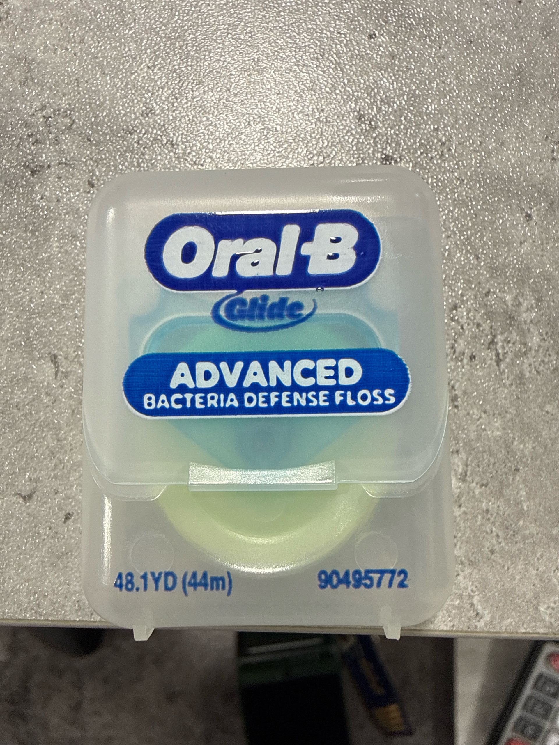 Oral-B зубная нить 44мм