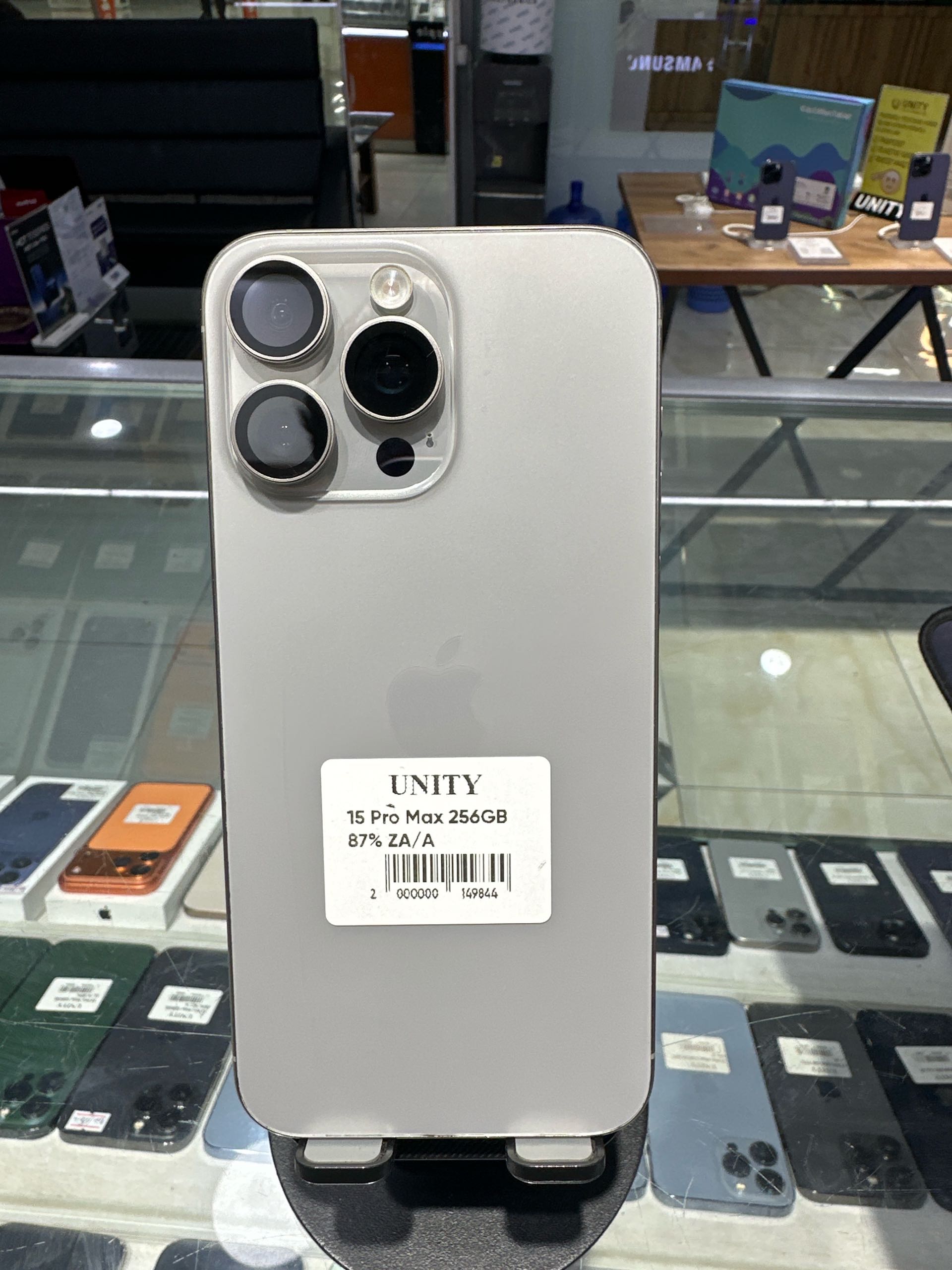 15 Pro Max 256GB 87% ZA/A