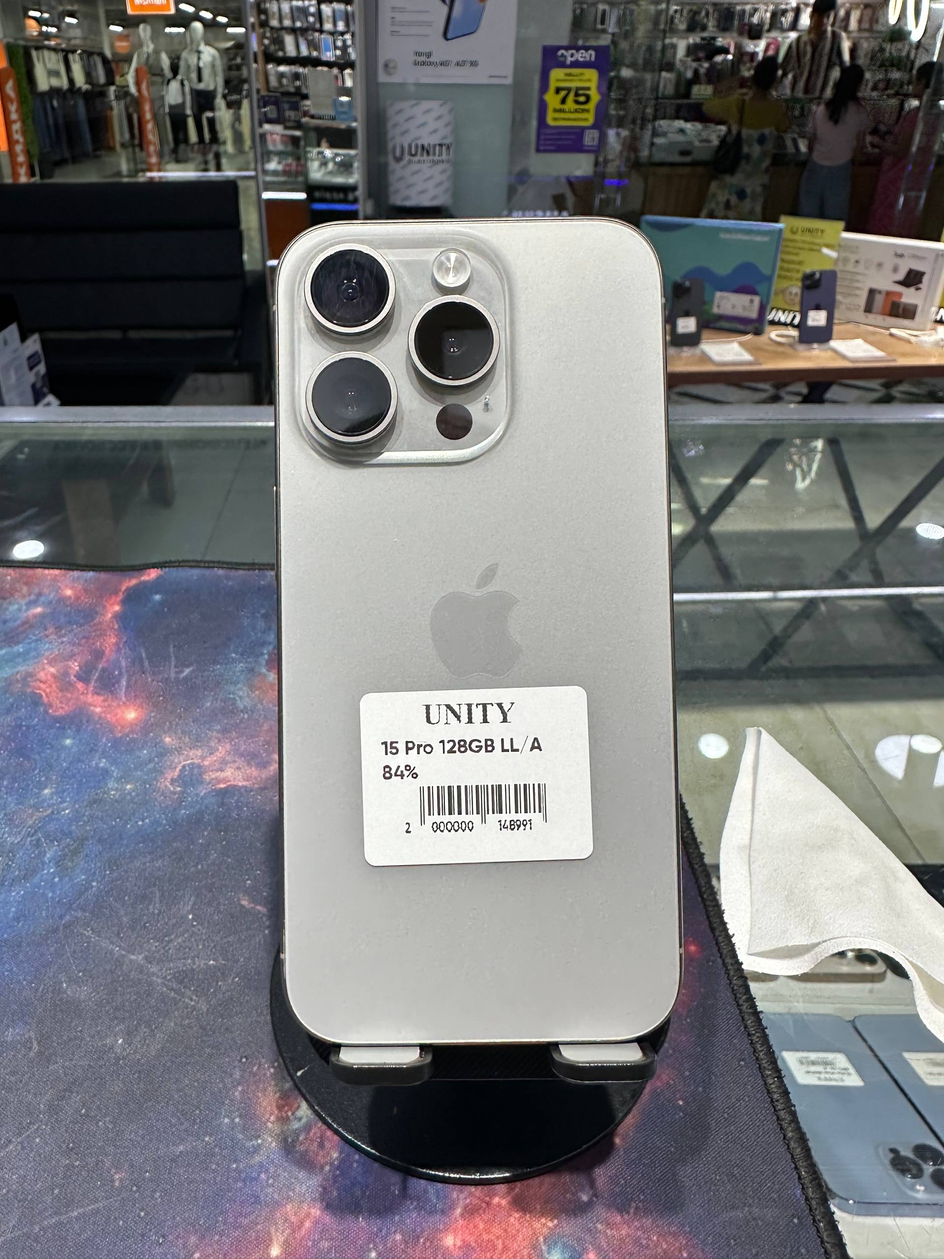 15 Pro 128GB LL/A 84%