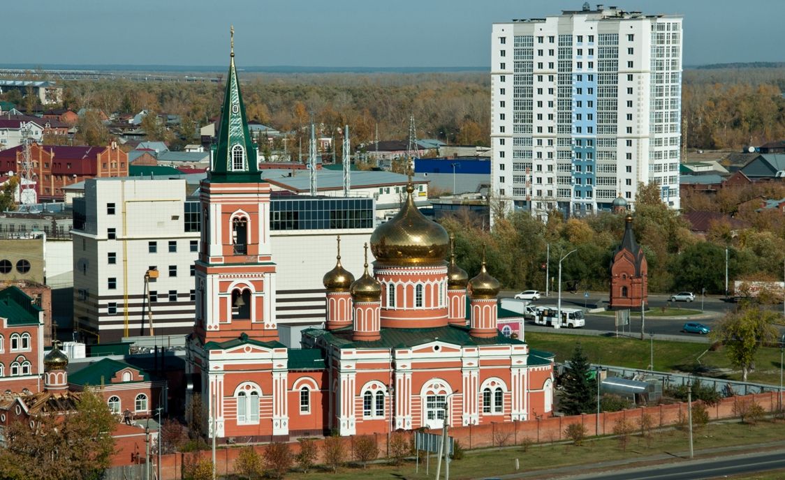 Сколько сегодня в барнауле. Барнаул Церковь Знаменского монастыря. Никольская Церковь Барнаул.