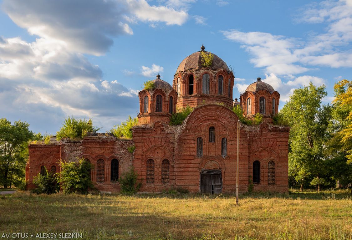 Погода переволочное калачеевский. Скрипниково Калачеевского района Воронежской области храм. Село Ширяево Воронежская область Калачеевский район. Храм Манино Калачеевского района. Новая Криуша Воронежская область.