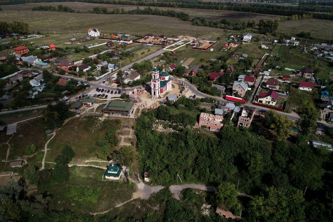 Ермолино калужская область. Ермолино Боровский район Калужская область. Храм Николая Чудотворца в Ермолино Калужской области. Г Ермолино Калужской области Боровский район. Калужская область Боровский район город Ермолино.