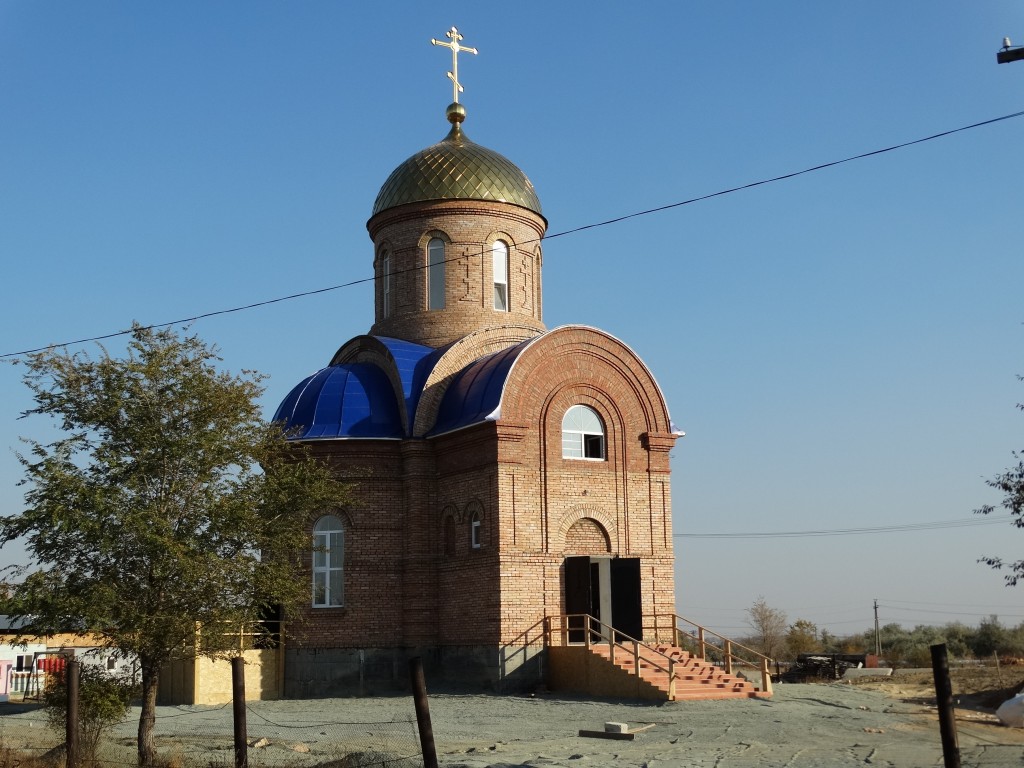 Оренбургская область город орск. Орск храм Архангела Михаила. Храм на ОЗТП Орск. Оренбургская обл город Орск храм на Станиславском. Красноключевский храм Оренбургская область.